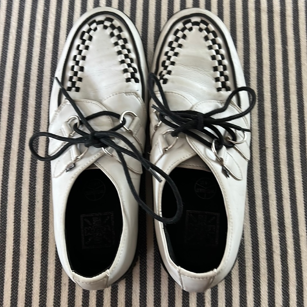 TUK CREEPERS